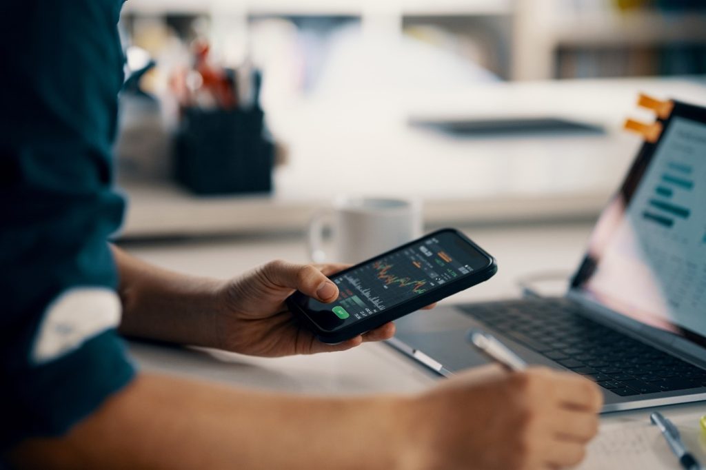 Checking data on mobile phone